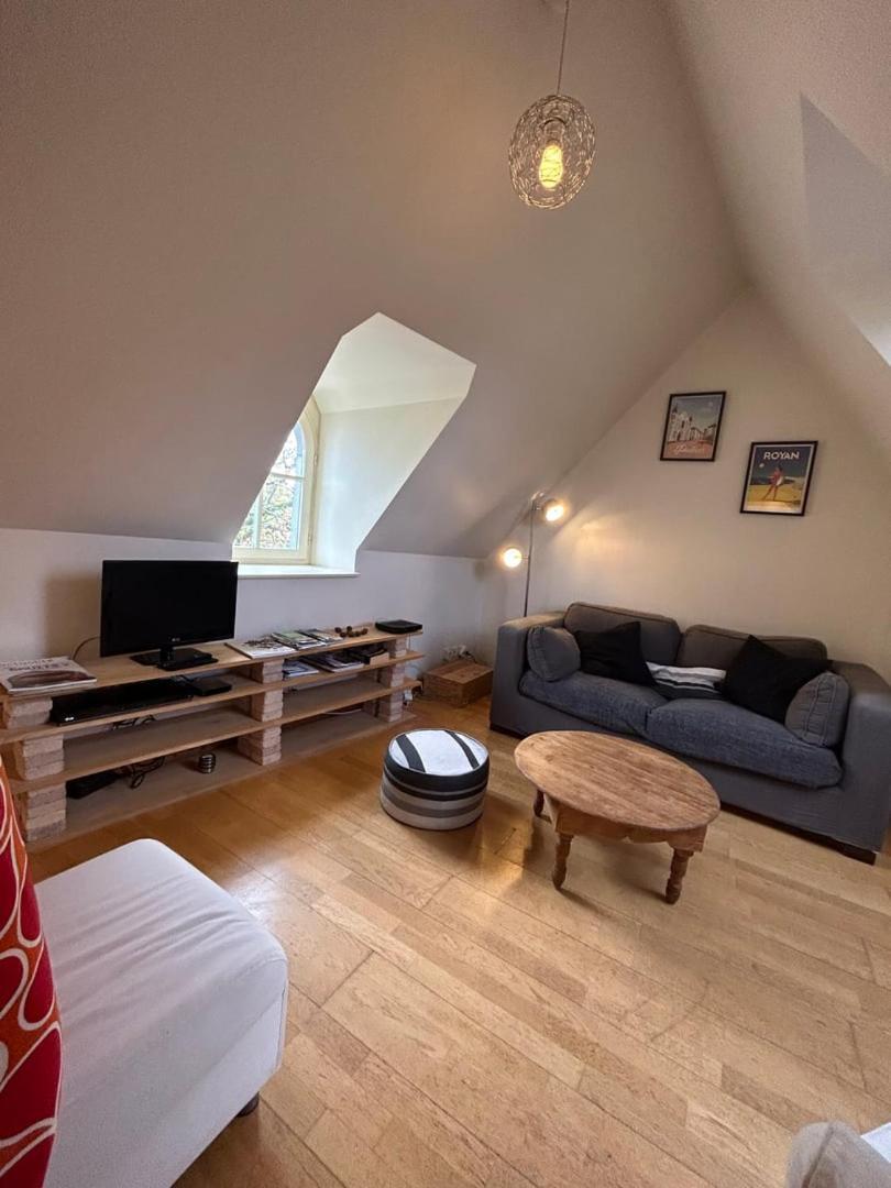 Le Square : Appartement Climatise En Centre Ville Poitiers Esterno foto